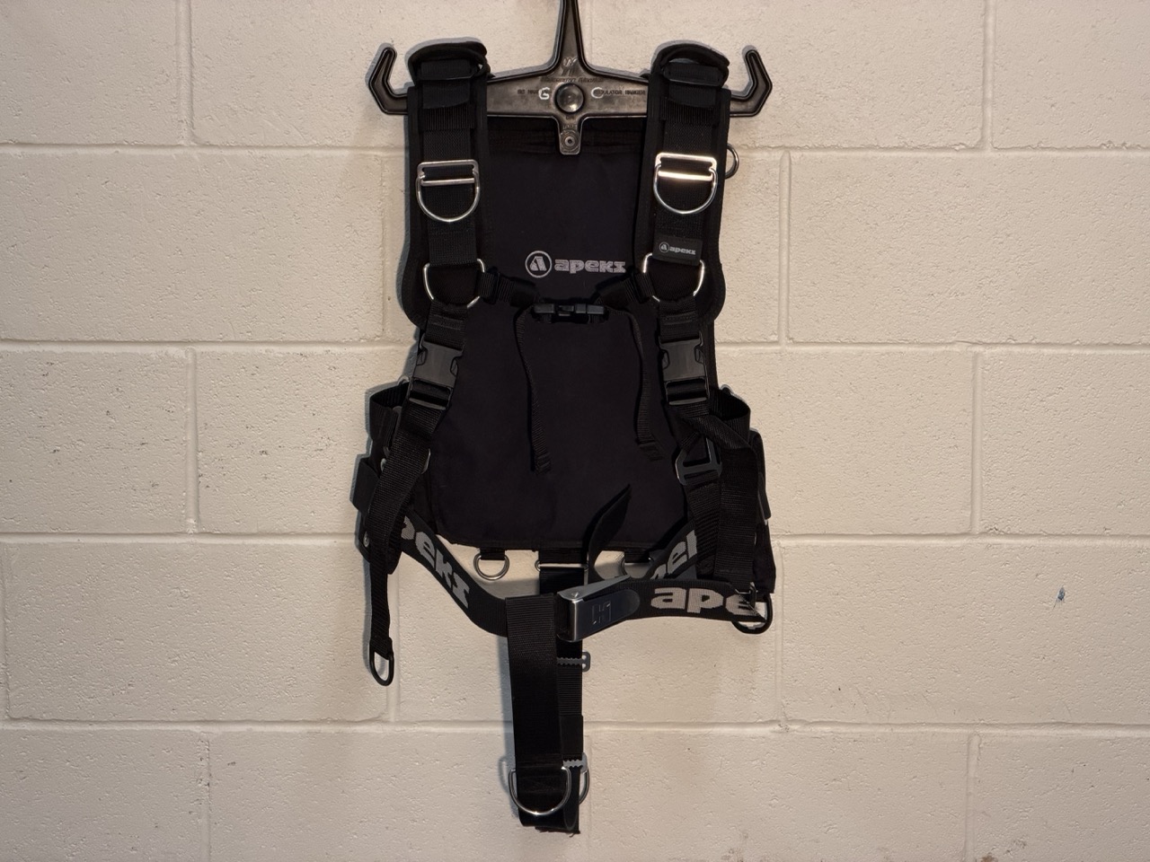Apeks WTX Harness (Size M)